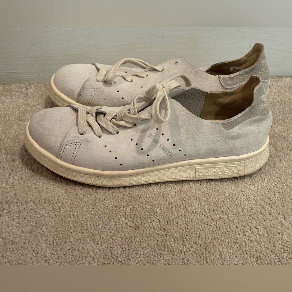 Adidas Stan Smith Women’s size 6 Sneaker Tennis Shoe Casual
